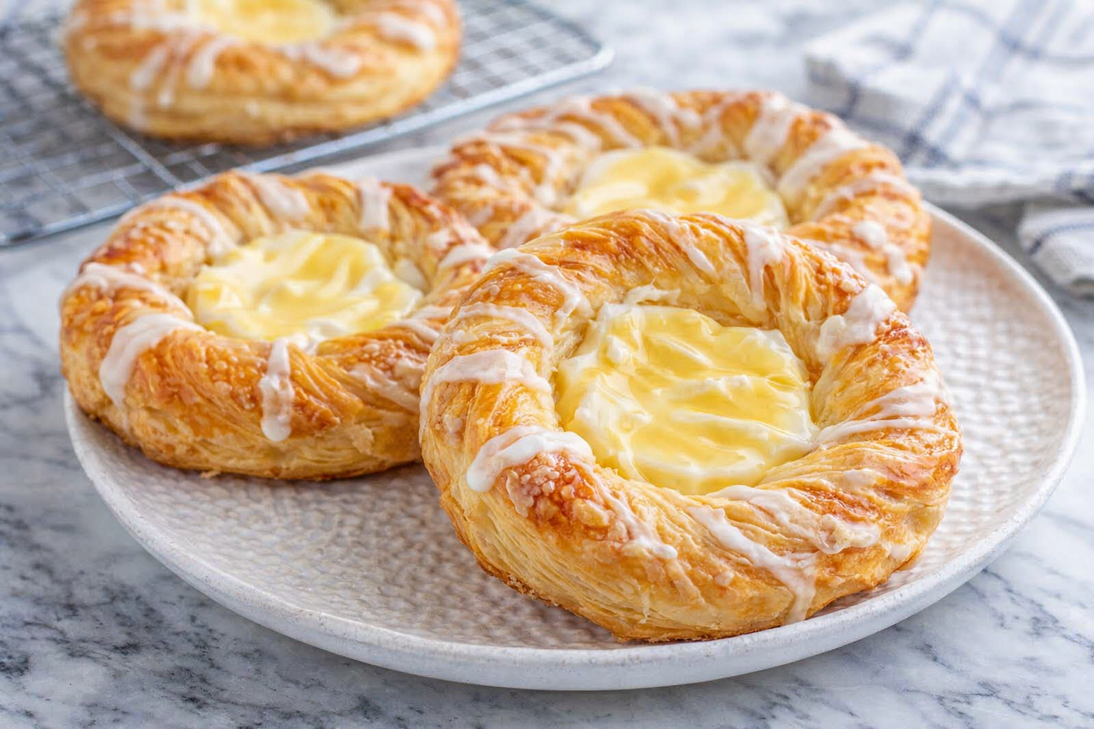 Cream Cheese Danishes Made Easy – Perfect Homemade Breakfast Pastry Thumbnail